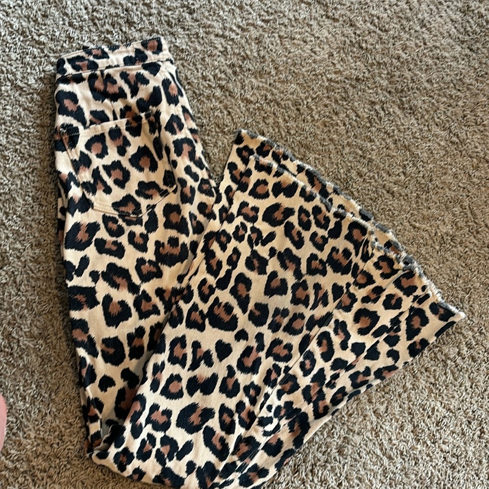 Peach love California XS cheetah leopard print bells flares